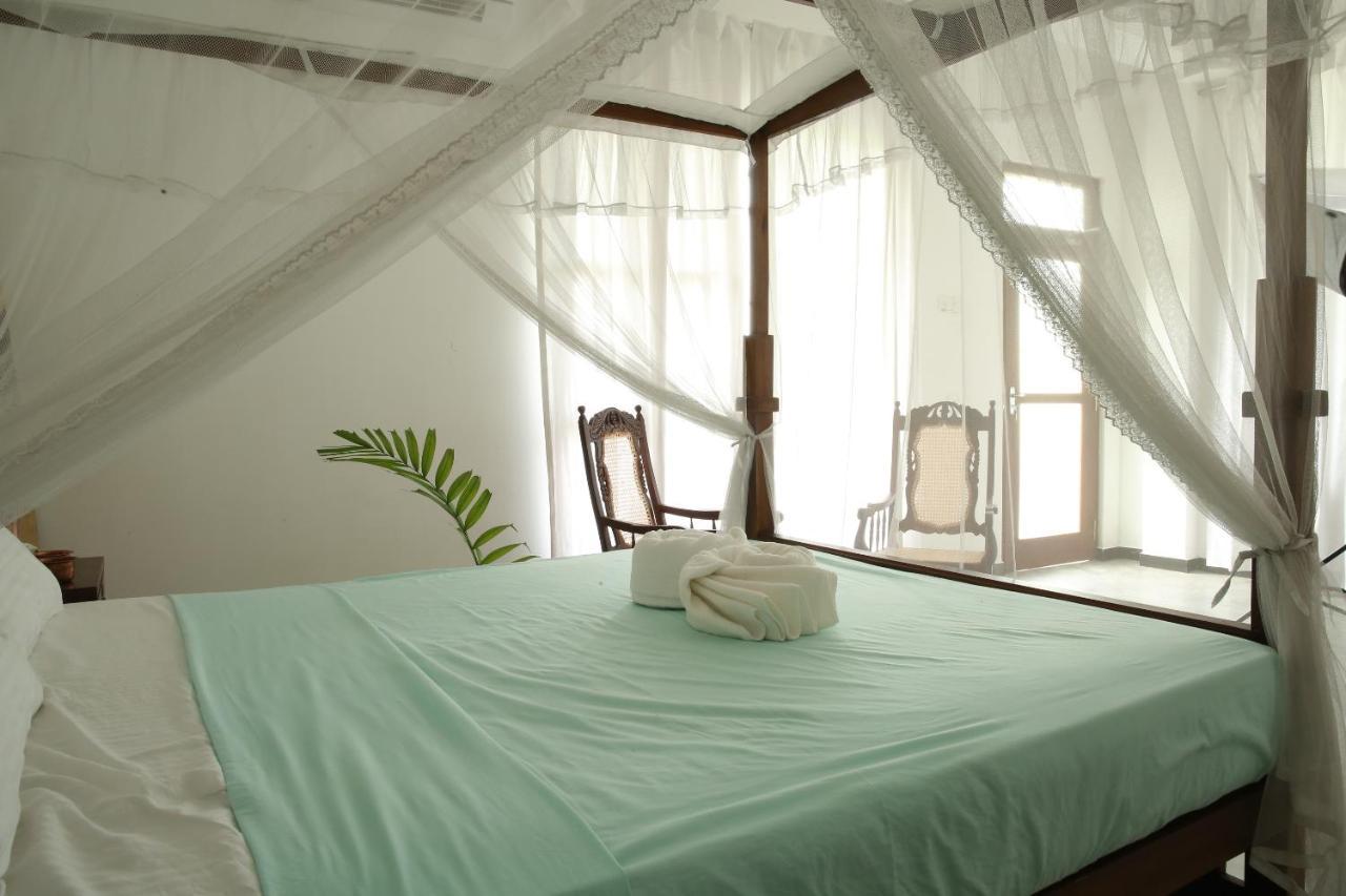 Hotel Pitaya Weligama Esterno foto